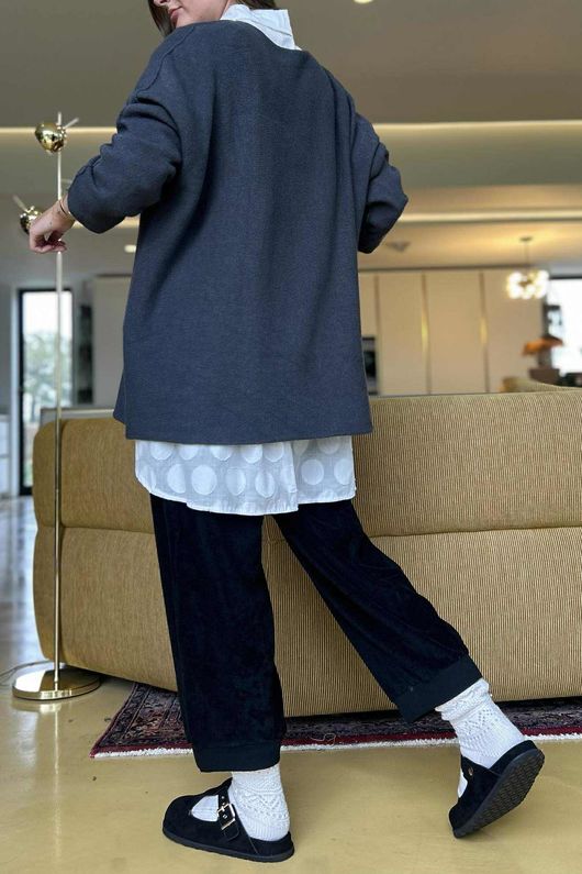 Conrad Oversized Boxy Knit Graphite